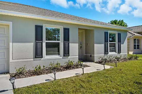 38 Pretoria Ln, Palm Coast, FL 32164