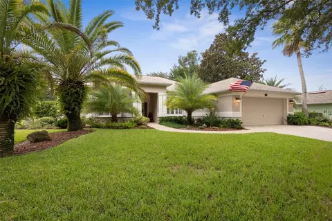 10 Oasis Cir, Palm Coast, FL 32137