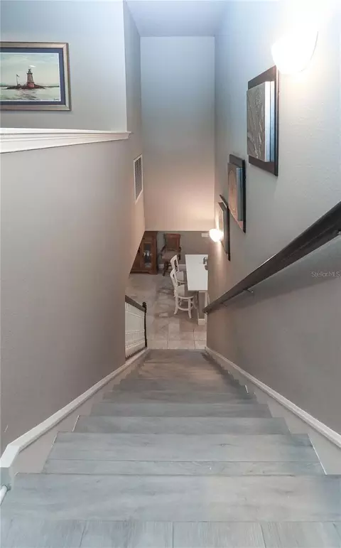 Entry Way - 875 Pinewood Dr, Ormond Beach, FL 32174 photo 4 of 4