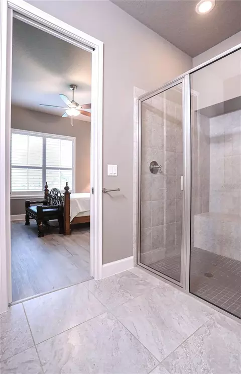 Bath - 875 Pinewood Dr, Ormond Beach, FL 32174 photo 7 of 15