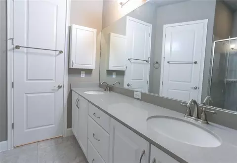 Bath - 875 Pinewood Dr, Ormond Beach, FL 32174 photo 5 of 15