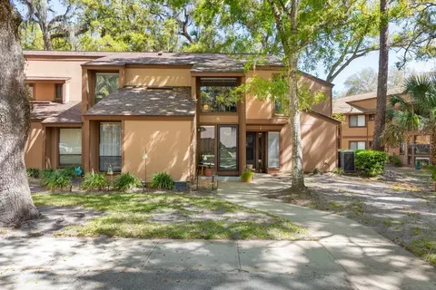 8 Fairways Cir #8, Palm Coast, FL 32137