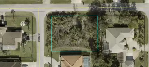 1 Fairchild Ln, Palm Coast, FL 32137