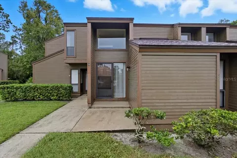 8 Hembury Ln #8, Palm Coast, FL 32137