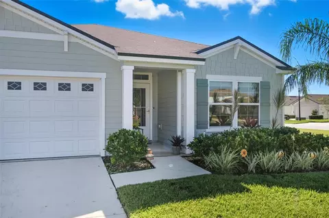 Exterior - 2 Pinnacle Pl, Bunnell, FL 32110 photo 4 of 12