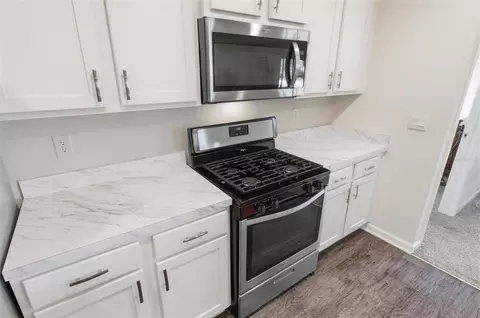 Kitchen - 2 Pinnacle Pl, Bunnell, FL 32110 photo 6 of 9