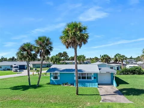 1 Poinsettia Dr, Ormond Beach, FL 32176