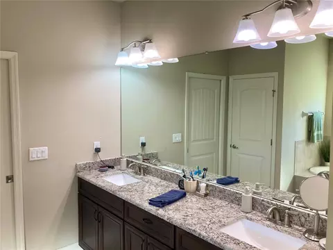 Bath - 3078 Silvermines Ave, Ormond Beach, FL 32174 photo 2 of 16