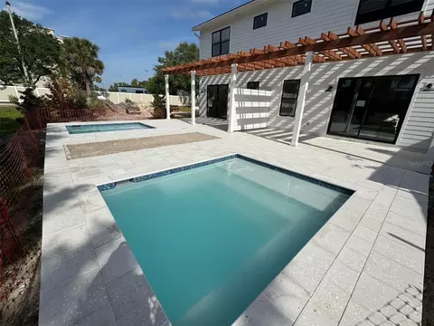 Exterior - 7 Sebastian Ave #C, Saint Augustine, FL 32084 photo 4 of 7