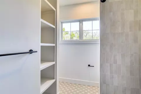 Bath - 7 Sebastian Ave #C, Saint Augustine, FL 32084 photo 7 of 7