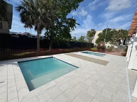 Exterior - 7 Sebastian Ave #C, Saint Augustine, FL 32084 photo 5 of 7