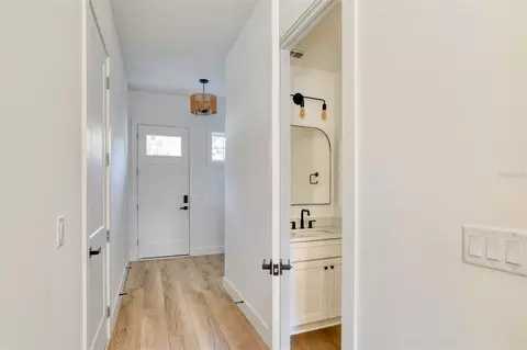 Entry Way - 7 Sebastian Ave #D, Saint Augustine, FL 32084 photo 3 of 6