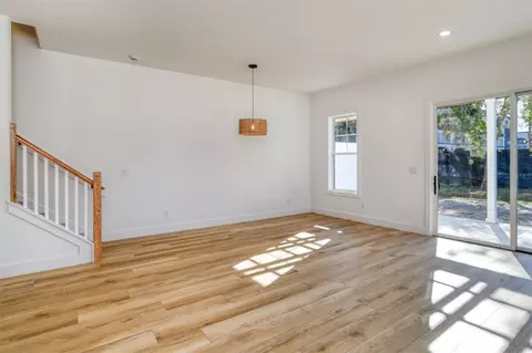 Living - 7 Sebastian Ave #D, Saint Augustine, FL 32084 photo 3 of 3
