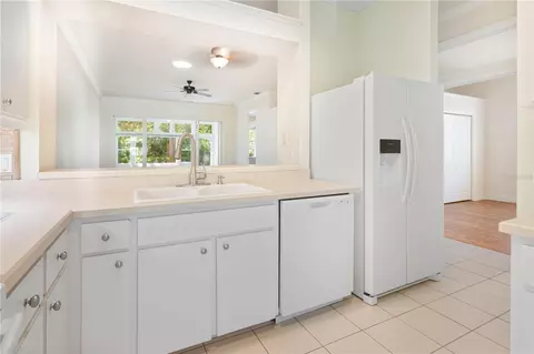 1318 Asher Ct, Ormond Beach, FL 32174 photo 10