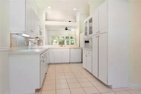 1318 Asher Ct, Ormond Beach, FL 32174 photo 8