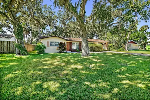 1822 Mango Tree Dr, Edgewater, FL 32132