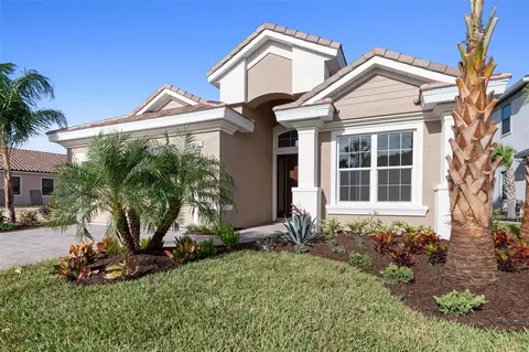 77 Del Palma Dr, Palm Coast, FL 32137