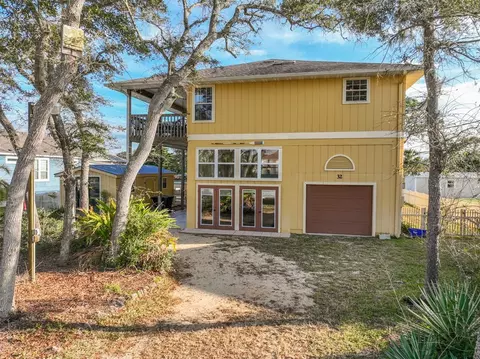 32 Armand Beach Dr, Palm Coast, FL 32137