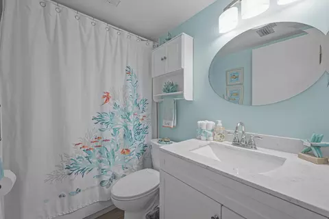 Bath - 37 Alcira Ct #37, Saint Augustine, FL 32086 photo 2 of 2