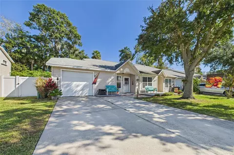 1031 Grand Hickory Cir, Daytona Beach, FL 32117