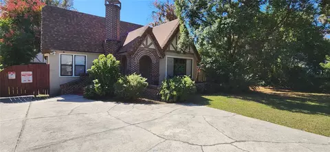 410 W Howry Ave, Deland, FL 32720