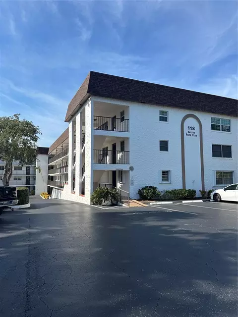 118 S Halifax Ave #210, Daytona Beach, FL 32118