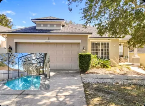 25227 Chipshot Ct, Sorrento, FL 32776