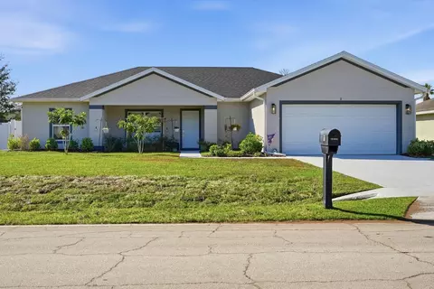 11 Eric Dr, Palm Coast, FL 32164