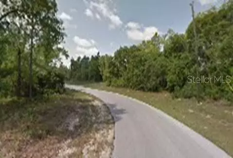8038 N Maltese Dr, Citrus Springs, FL 34433