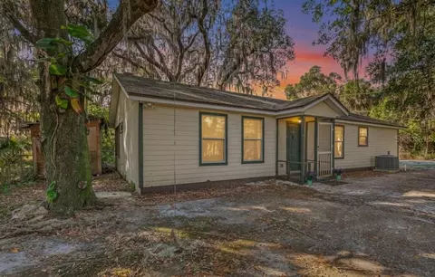 683 W Cathedral Pl, Saint Augustine, FL 32084
