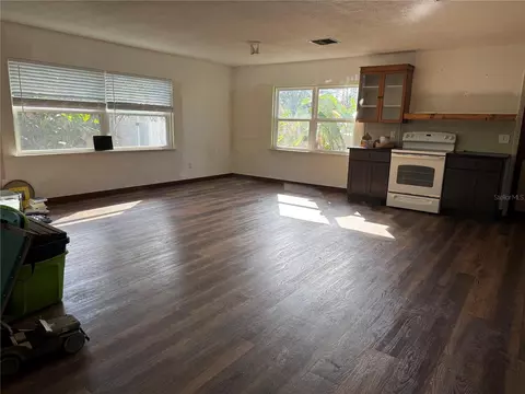 Living - 861 Palermo Rd, Saint Augustine, FL 32086 photo 3 of 9