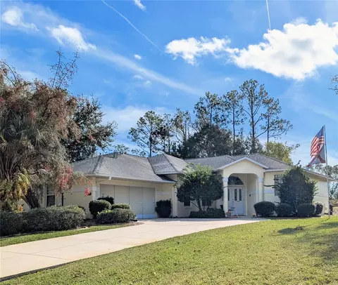 214 London Dr, Palm Coast, FL 32137