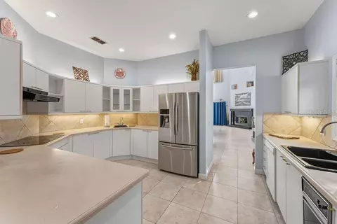 Kitchen - 24 Bay Pointe Dr, Ormond Beach, FL 32174 photo 5 of 8
