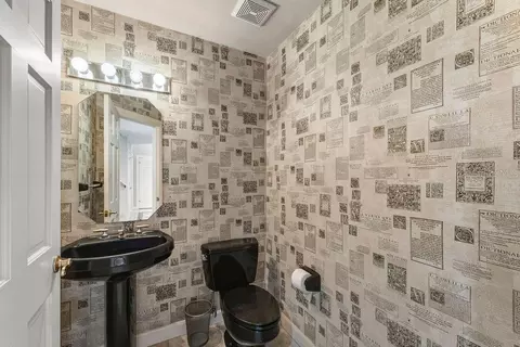 Bath - 24 Bay Pointe Dr, Ormond Beach, FL 32174 photo 1 of 5