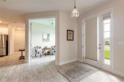 Entry Way - 3 Hawk Roost Ct, Ormond Beach, FL 32174 photo 2 of 4