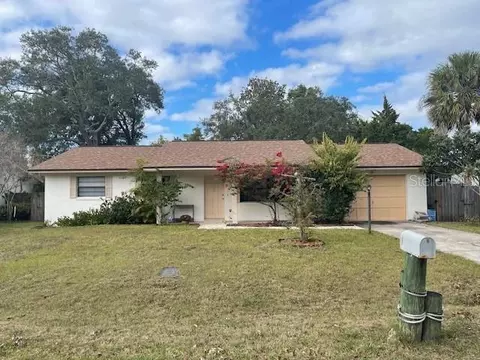 7 Ferris Ln, Palm Coast, FL 32137