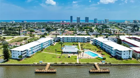 3013 N Halifax Ave #B3, Daytona Beach, FL 32118