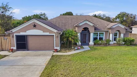 2450 Walkertown Ave, Deltona, FL 32725