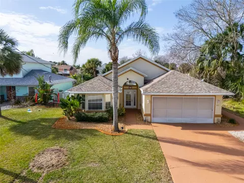 21 Comanche Ct, Palm Coast, FL 32137