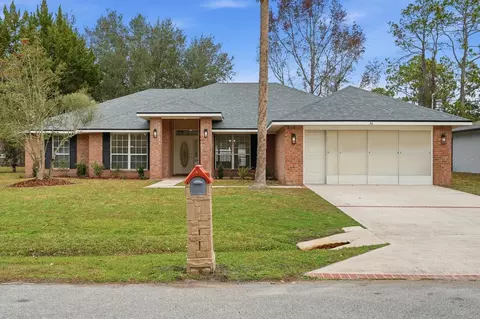 31 Radcliffe Dr, Palm Coast, FL 32164