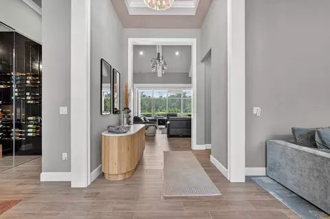 Entry Way - 1023 Sudbury Ln, Ormond Beach, FL 32174 photo 3 of 7