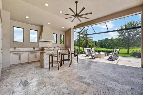 Kitchen - 1023 Sudbury Ln, Ormond Beach, FL 32174 photo 5 of 7