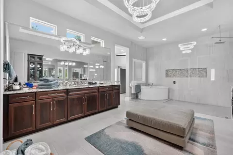 Bath - 1023 Sudbury Ln, Ormond Beach, FL 32174 photo 2 of 6