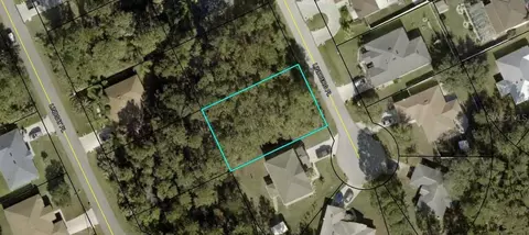 8 Lindberg Pl, Palm Coast, FL 32137