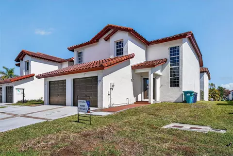 20737 SW 81st Pl, Cutler Bay, FL 33189