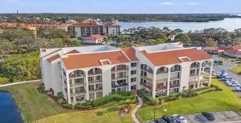 423 Mariner Dr #423, Tarpon Springs, FL 34689