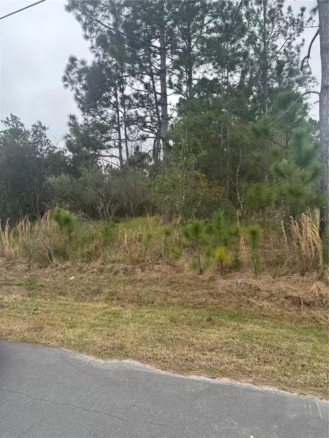 3 Lansing Ln, Palm Coast, FL 32137