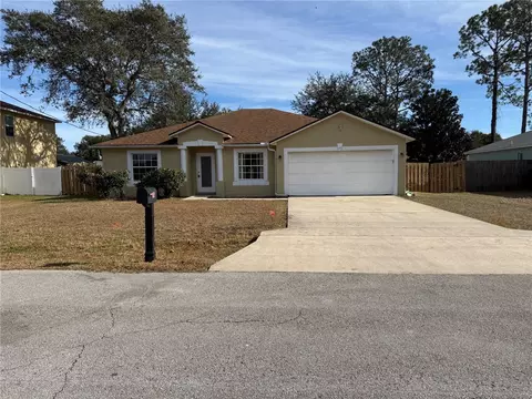 38 Pebblewood Ln, Palm Coast, FL 32164
