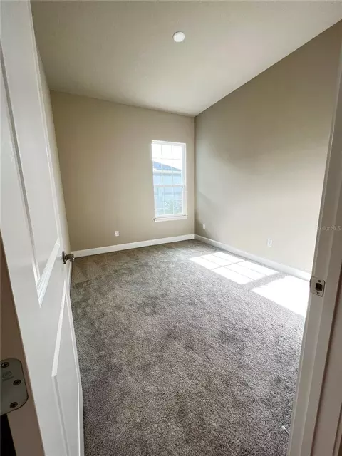 Bedroom - 32 Longridge Ln, Ormond Beach, FL 32174 photo 3 of 4