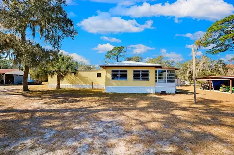 123 Miller Rd, Pomona Park, FL 32181